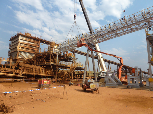 Issue 10: Monadelphous bolsters Pilbara work